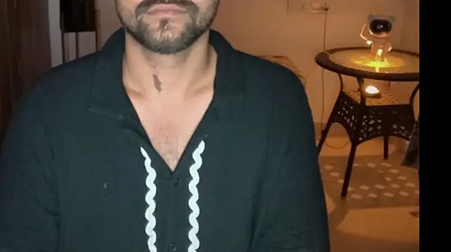Chat XXX ao vivo de Mr_Raje