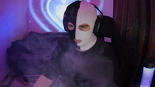 XXX chat uživo modela fame_bc
