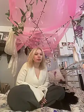 צ'אט XXX בשידור חי של pinkpricess