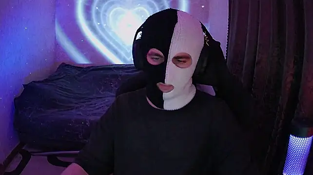 fame_bc XXX чат на живо