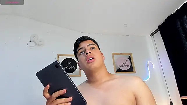 Chat +18 de Patrick_Smith_ ao vivo