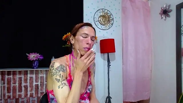 VanessaWolf: онлайн-секс-чат