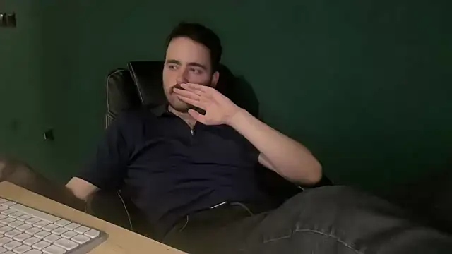 Živý XXX chat white_wizard_