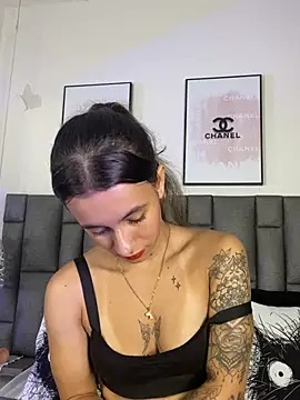 JuliaColemann – Live XXX-chat