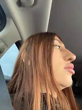 Živý XXX chat Sara_fun