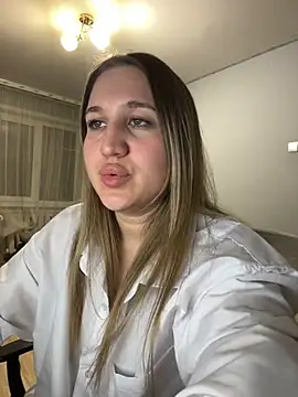 MarieHeartt Live XXX-Chat