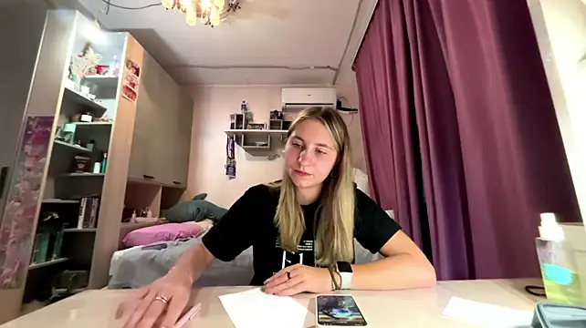Živý XXX chat VelvetPinnick
