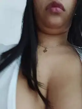 SOFIA-11_'s Live XXX Chat