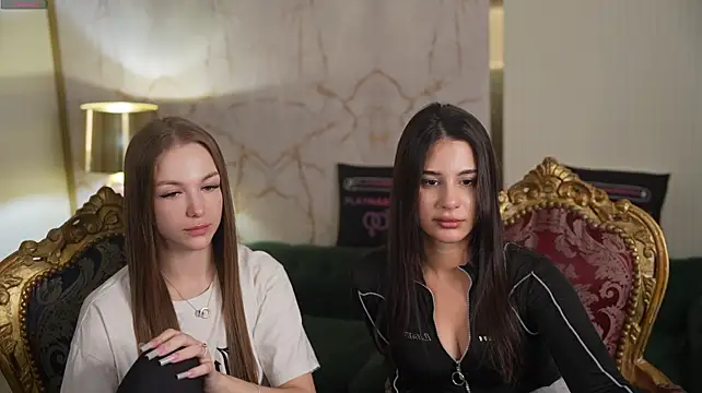 XXX chat uživo modela Ella_054