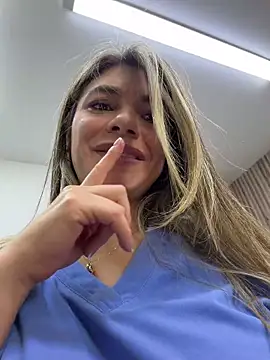 alicee16 Live XXX-chat