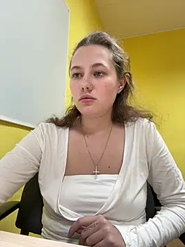 צ'אט XXX בשידור חי של AsynaYuuki