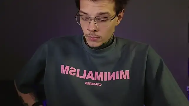 DENIS_HERE XXX чат на живо