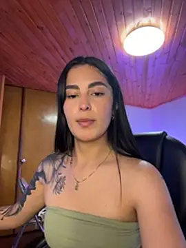 Mavi_pink's Live XXX Chat