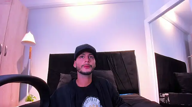 Ethan_Levi – Live XXX-chat
