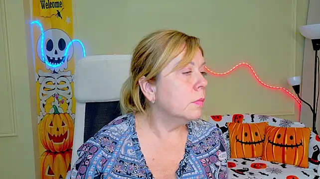 ChristinaDavedes' Webcam Show