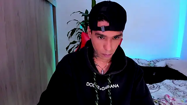Damianwhite: απευθείας συνομιλία ΧΧΧ