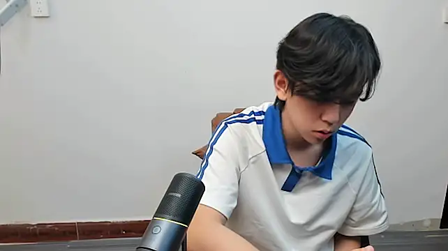 JKQ_334のライブXXXチャット