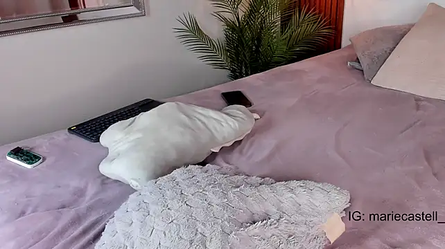Živý XXX chat Marie_Castell