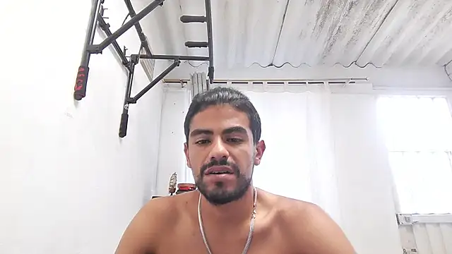 Chat XXX Live JBond007BBC