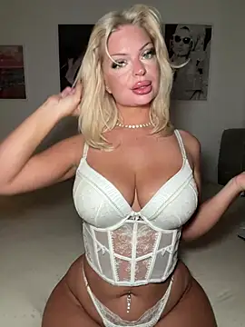 XXX chat uživo modela _Lilly_angel
