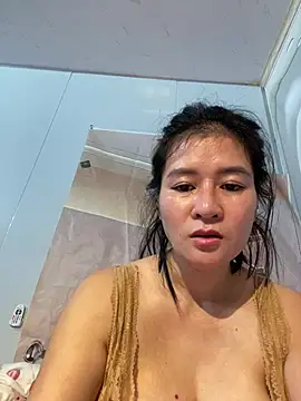 Miuxynh's Live XXX Chat