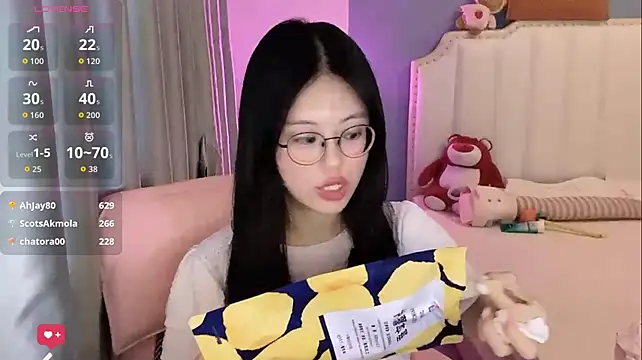 Luna-666 Live XXX-Chat