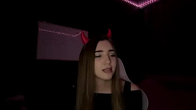 PamelaBurson élő XXX-chatje