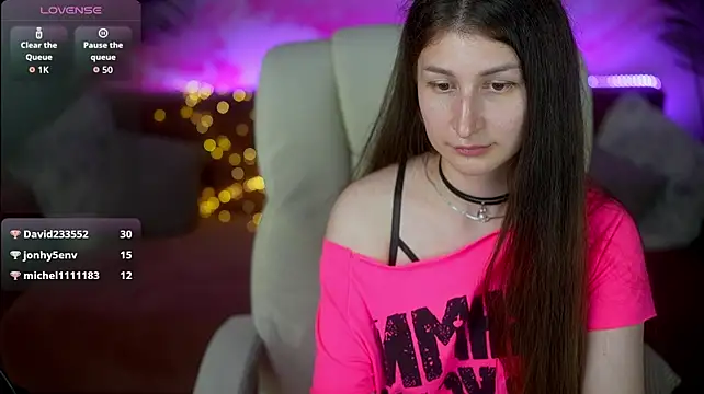YsminaRae – Naživo XXX chat