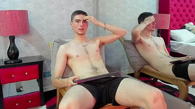 NickWild live XXX chat