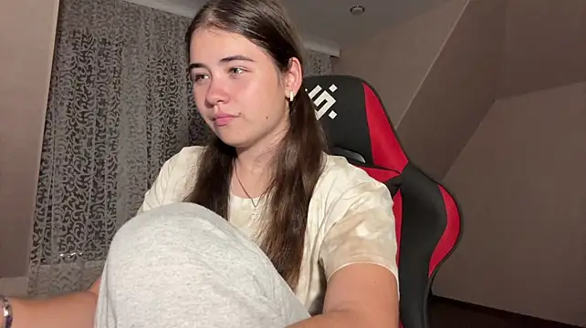 Živý XXX chat ManyKeogh