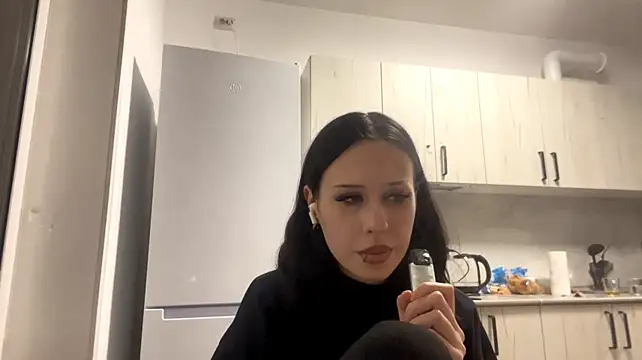 AteEtonian live XXX chat