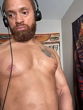 Fathero1time's Live XXX Chat