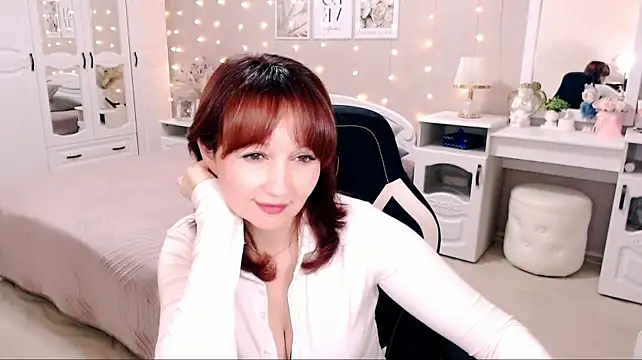 XXX chat uživo modela Adele_Evans1