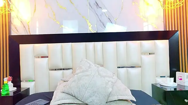 Chat XXX en directo de NicoleEsposito