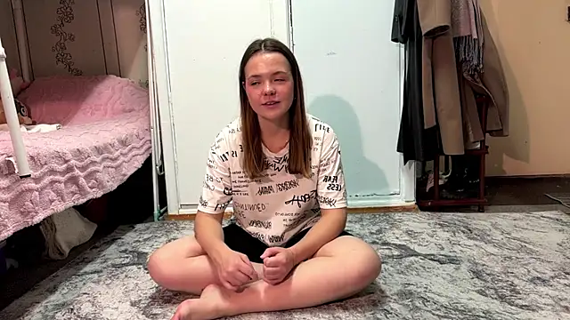 AmmyHollyn Live XXX chat