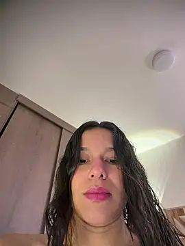 دردشة CorinaSmith28 الجنسية المباشرة