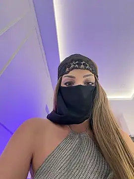 Amberonee31's Live XXX Chat