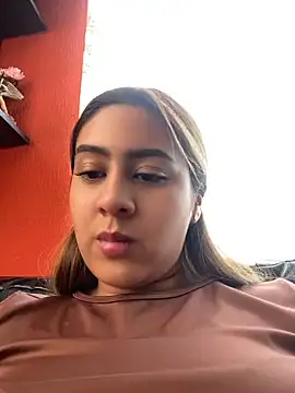 Miabonnett_ Chat XXX in diretta