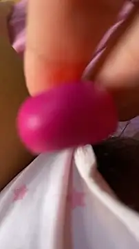 Esmeralda-berrys Adlı Modelin Canlı XXX Sohbeti