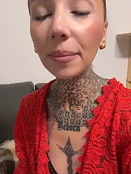 XXX chat uživo modela LunaXmilo