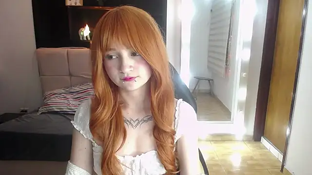 _Charlotte_Collins_ Chat XXX in diretta
