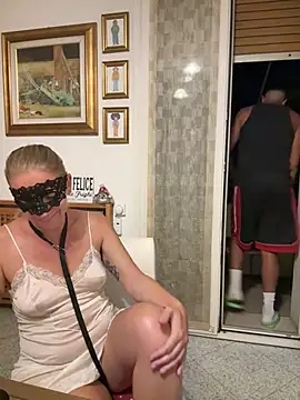 Chat XXX ao vivo de F0X89