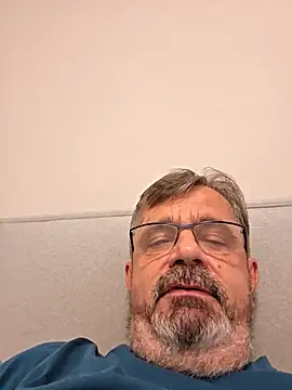 XXX chat uživo modela Axer1960