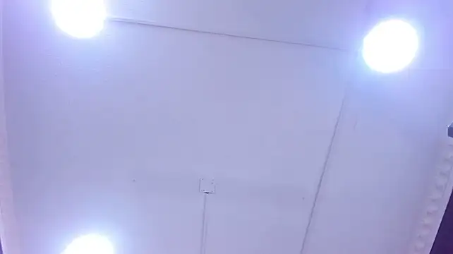 TheeRock_1 Live XXX-chat