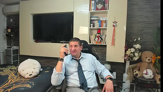 SpartacusDaddy48 现场XXX聊天