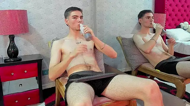 NickWildn Live XXX chat