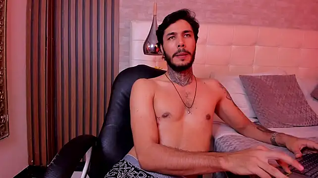 JacksonGreenn Live XXX Chat