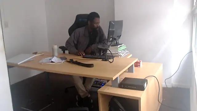 Mastertopdome Pertunjukan Webcam