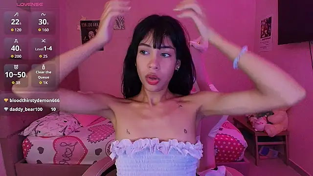Živý XXX chat TOOKIOG_