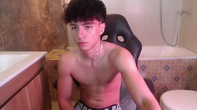 XXX chat uživo modela Nathan_Owen